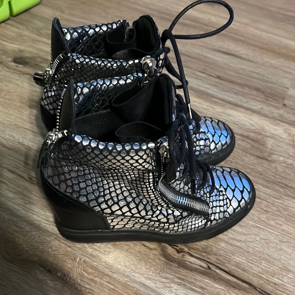 Giuseppe sneaker wedges size 36 1/2